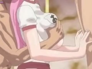 Duży meloned anime kurewka dostaje usta wypełniony